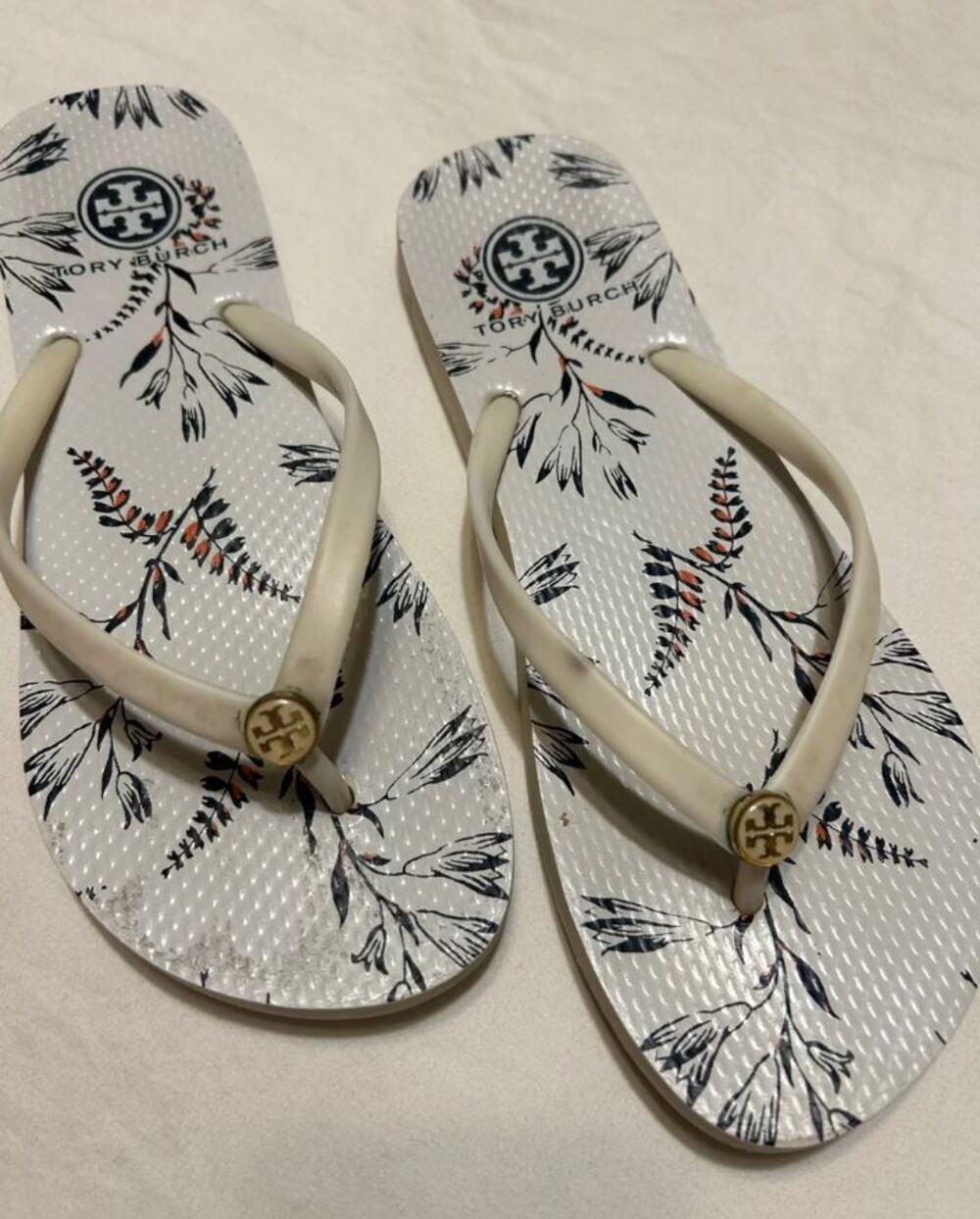 Tory Burch Womens 7.5 Ivory FLORAL GOLD LOGO Flip Flop Sandals